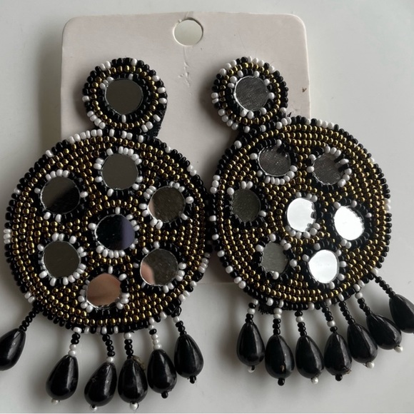 Black and White Beaded Mirrored Earrings - Picture 2 of 2